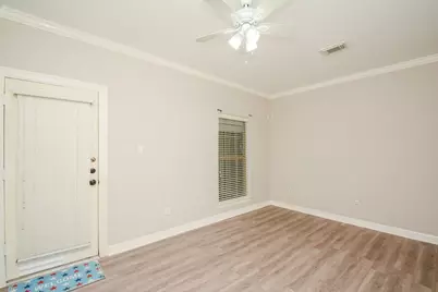 101 Drew Street, Houston, TX 77006 - Photo 9