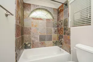 101 Drew St, Houston, TX 77006 - Photo 11