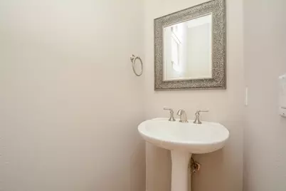 101 Drew Street, Houston, TX 77006 - Photo 13