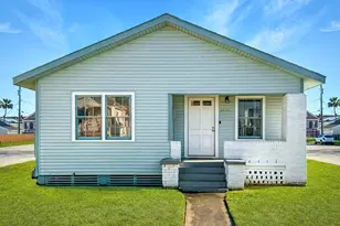 3727 Avenue L, Galveston, TX 77550 - Photo 1
