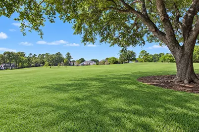 50 Waters Edge Street, Conroe, TX 77356 - Photo 31