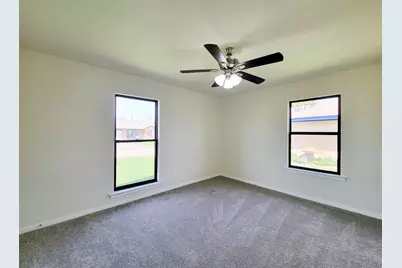 133 S Yaupon Street, Lake Jackson, TX 77566 - Photo 23