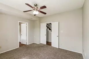 8603 Kinghaven St, Houston, TX 77083 - Photo 11