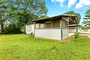1566 S Robb St, Trinity, TX 75862 - Photo 25