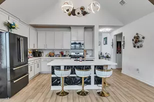 211 Vis Knl Ct, New Caney, TX 77357 - Photo 23