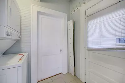 1649 W Main Street #3, Houston, TX 77006 - Photo 13