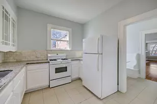 1649 W Main St, Houston, TX 77006 - Photo 11