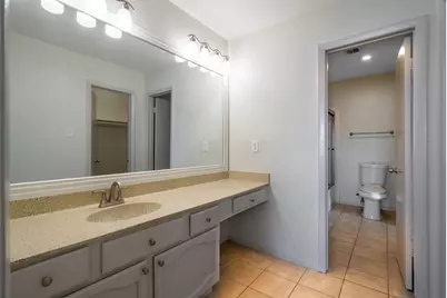 7847 Green Lawn Drive #7847, Houston, TX 77088 - Photo 13