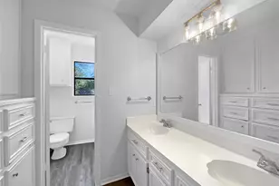 11307 Wickersham Ln, Houston, TX 77077 - Photo 7