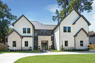 539 W 34th St, Houston, TX 77018 - Photo 1