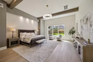 539 W 34th St, Houston, TX 77018 - Photo 13