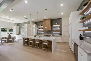 539 W 34th St, Houston, TX 77018 - Photo 7
