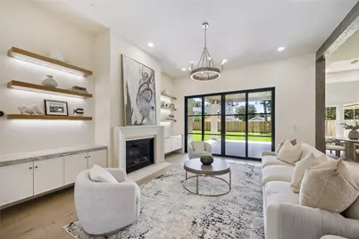 539 W 34th Street, Houston, TX 77018 - Photo 3