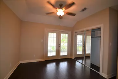 278 Debbie Lane, San Leon, TX 77539 - Photo 13