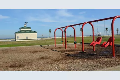 278 Debbie Lane, San Leon, TX 77539 - Photo 31