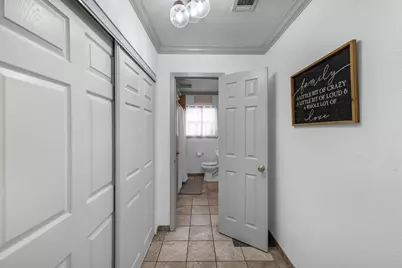 2405 Jacquelyn Drive, Pearland, TX 77581 - Photo 19