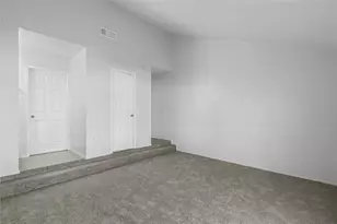 8703 Victorian Village Dr, Houston, TX 77071 - Photo 15