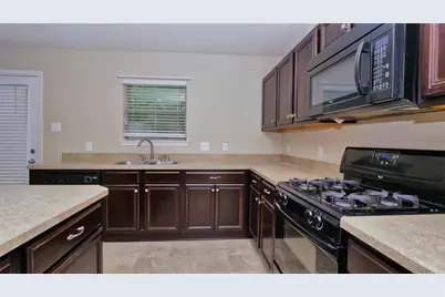 2923 Mustang Meadow Lane, Manvel, TX 77578 - Photo 11