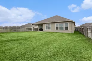 1818 Homewood Point Ln, Rosharon, TX 77583 - Photo 31