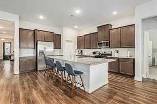 1818 Homewood Point Ln, Rosharon, TX 77583 - Photo 5