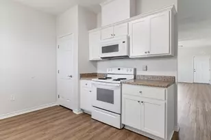 1656 County Road 616, Sargent, TX 77414 - Photo 11