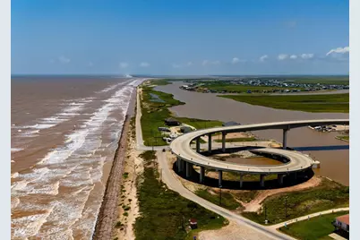 1656 County Road 616, Sargent, TX 77414 - Photo 21