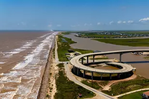 1656 County Road 616, Sargent, TX 77414 - Photo 21