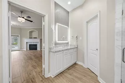 14003 Southern Spring Lane, Houston, TX 77044 - Photo 25
