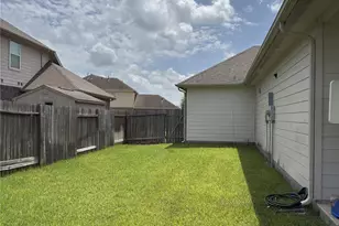 30723 Legends Ridge Dr, Spring, TX 77386 - Photo 3