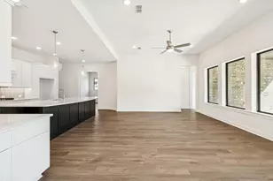 114 Hickory Frst Ct, Willis, TX 77318 - Photo 25