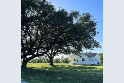 248 County Road 378, Hallettsville, TX 77964 - Photo 1