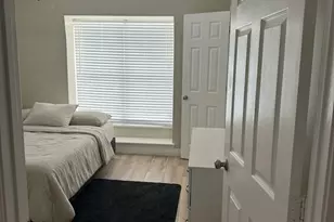 2649 Marilee Ln, Houston, TX 77057 - Photo 9