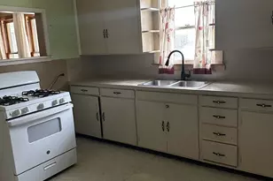 1102 Thiel St, Brenham, TX 77833 - Photo 11