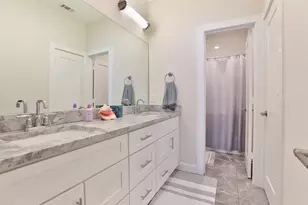 845 Fisher St, Houston, TX 77018 - Photo 29