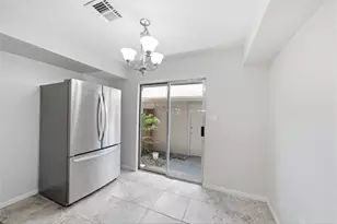 727 Bunker Hill Rd, Houston, TX 77024 - Photo 13