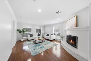 727 Bunker Hill Rd, Houston, TX 77024 - Photo 7