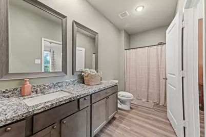 123 Town and Country Road, Huntsville, TX 77320 - Photo 13