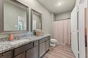 123 Town and Country Rd, Huntsville, TX 77320 - Photo 13