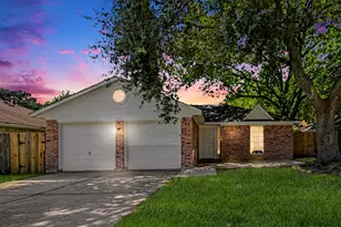 1911 Bogatto St, La Marque, TX 77568 - Photo 1