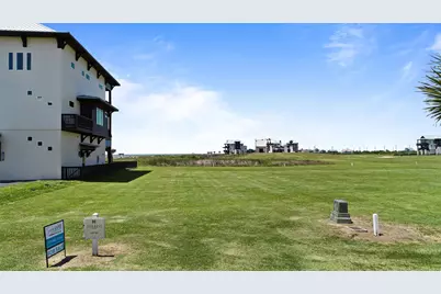 436 Seagrass, Gilchrist, TX 77617 - Photo 11