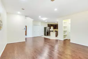 7923 Ashford Trace Dr, Houston, TX 77072 - Photo 9
