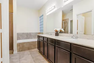 7923 Ashford Trace Dr, Houston, TX 77072 - Photo 25