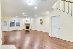 7923 Ashford Trace Dr, Houston, TX 77072 - Photo 7
