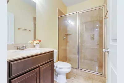 7923 Ashford Trace Drive, Houston, TX 77072 - Photo 15