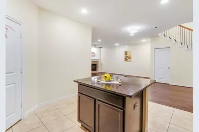 7923 Ashford Trace Drive, Houston, TX 77072 - Photo 13