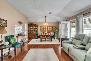 628 Meadowbriar St, League City, TX 77573 - Photo 15