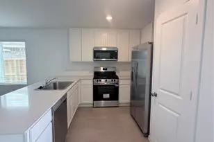 1639 Windrose Bnd, Angleton, TX 77515 - Photo 9