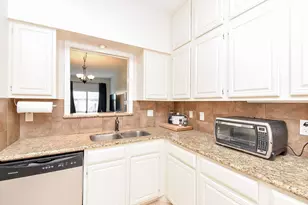 1044 Augusta Dr, Houston, TX 77057 - Photo 7