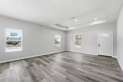 2230 Cable Avenue, Beaumont, TX 77703 - Photo 3