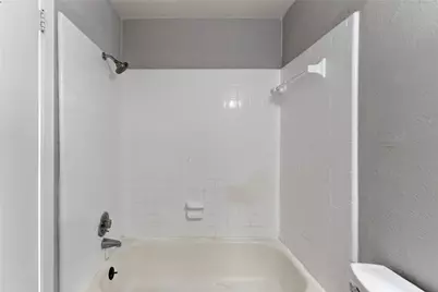 4154 Belle Park Drive, Houston, TX 77072 - Photo 17